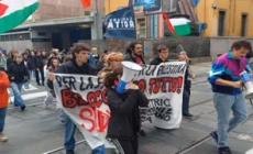 Protesta pro Palestina degli studenti a Torino