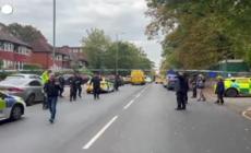 Manchester, attacco con coltello davanti a una sinagoga: tre morti compreso l'aggressore