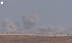 Continuano gli attacchi di Israele a Gaza: il fumo si alza sulla Striscia settentrionale