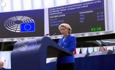 Von der Leyen: "Contro l'Ue una guerra ibrida della Russia. L'Europa deve reagire"