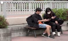 Stop all'abuso di smartphone, una citta' giapponese limita l'uso a due ore al giorno