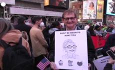 Marcia contro Trump a New York, in piazza decine di migliaia di persone
