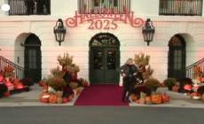 "Dolcetto o scherzetto", Trump e Melania celebrano Halloween