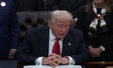 Trump: "Oggi stiamo inviando un messaggio chiaro: non cederemo mai all'estorsione"