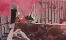 No Meloni day e Fridays for Future a Torino, tensione con le Forze dell'ordine