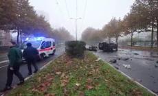 Scontro violentissimo a Milano: 21enne in fin di vita, 3 feriti