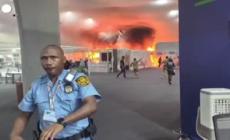 Grande incendio alla Cop30: fumo in un padiglione, area isolata - Video