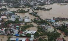 Alluvione nel Vietnam centrale, almeno 50 fra morti e dispersi