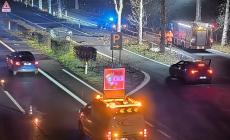 Bimba morta sull'A5: un furgone ha provocato lo schianto ed &egrave; fuggito. Non ancora individuata l'auto che avrebbe investito la piccola di tre mesi 
