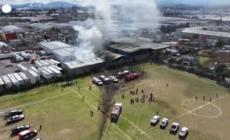 Precipita un jet privato in Messico, soccorritori al lavoro a Toluca