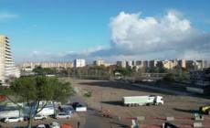 E' iniziata la demolizione della Vela Rossa a Scampia, le immagini dal drone