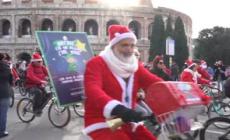 A Roma Babbo Natale in bici, pedalata solidale per i bimbi di Peter Pan