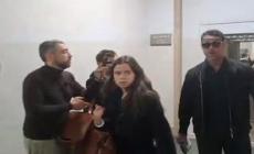 Corona, in tribunale per l'interrogatorio, si rivolge ai giornalisti: "Parlero' a ruota, per 6 ore"