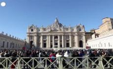 Il Papa, "basta guerre, a soffrire di piu' sono bambini e famiglie"