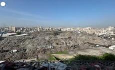 "Una bomba a orologeria", tonnellate di rifiuti 'invadono' Gaza City