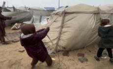 Gaza City, palestinesi di nuovo flagellati anche dal maltempo