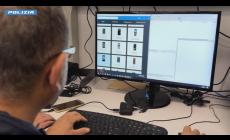 Babysitter con centinaia di foto pedopornografiche: arrestato 27enne 