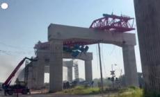 Thailandia, decine di morti in un incidente ferroviario