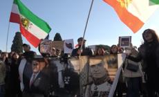 Roma, corteo per il popolo iraniano anti-regime e lo scia'