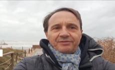 Mareggiata lungo il litorale del Poetto, a Cagliari