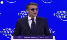 Macron a Davos: "Andiamo verso un mondo senza regole"