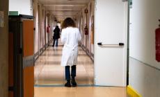 Neonato muore a Modena a pochi giorni dal cesareo: indagati per omicidio colposo 6 tra medici e ostetriche