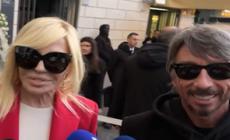 Valentino, Versace: "Fu il primo a venire da me quando mori' mio fratello"