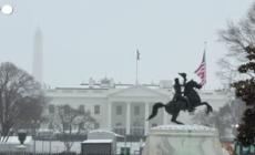 Usa, una tempesta invernale ricopre Washington di neve