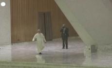 Il Papa: "Mai piu' antisemitismo, fermare l'orrore del genocidio ovunque"