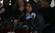 Minneapolis, aggressione alla deputata somala dem: "Non mi faccio intimidire"