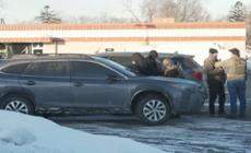 Minneapolis, agenti dell'Ice contestati durante un'operazione in un sobborgo