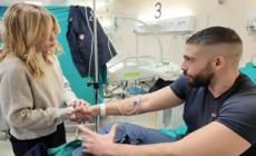 Torino, Meloni in visita agli agenti feriti ieri negli scontri