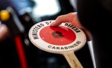 Nascondeva 2mila euro falsi nella Porsche: arrestato ex campione di ciclismo a Napoli