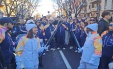 Milano Cortina, la fiaccola arriva al Villaggio olimpico