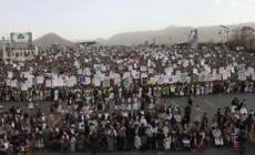 Yemen, mega-manifestazione in solidarieta' con l'Iran e i palestinesi