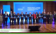 Imprese vincenti, Intesa Sanpaolo premia 10 Pmi di Toscana e Umbria