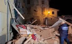 Esplosione in una palazzina nel Veronese, i rilievi dei carabinieri