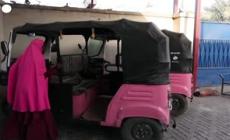 Riscio' rosa per sole donne, le conducenti nigeriane sfidano le regole conservatrici