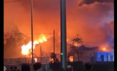 Incendio alla Tonnara di Palmi, in fiamme un ristorante durante la festa dell'8 marzo