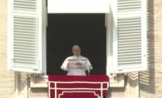 8 marzo, il Papa: "La mia solidarieta' alle donne vittime di violenza"