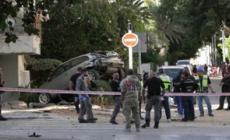 Israele bersagliato dall'Iran, l'eco delle esplosioni a Tel Aviv