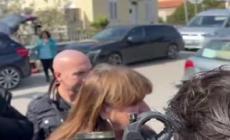 Famiglia nel bosco, Garante infanzia: "Verifiche su bimbo che si rifiuta di mangiare"