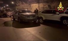 Maxi tamponamento in galleria sulla Messina-Palermo, coinvolti 80 mezzi