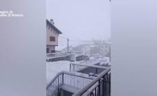 Colpo di coda dell'inverno, neve in Abruzzo