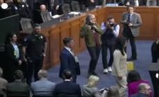 Scoppia il caso Gabbard, smentisce Trump sul nucleare iraniano ma poi ritratta