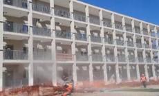 Napoli, al via abbattimento villa abusiva del clan nel Rione San Francesco