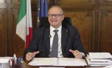 Firmato il rinnovo del contratto scuola, Valditara: "Risultato storico"