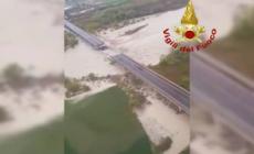 Maltempo in Molise, Ss Adriatica: il ponte sul Trigno crollato visto dall'alto