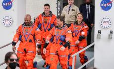 Artemis II &egrave; a met&agrave; strada verso la Luna