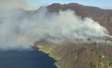 Incendio nel Varesotto, le immagini dall'elicottero dei Vigili del fuoco